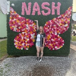 Meet your Posher, Skyler